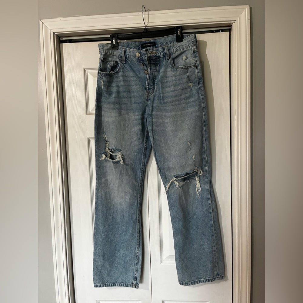 Aeropostale 90s baggy light Wash Distressed Jeans